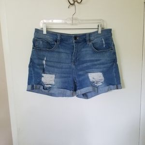 NY&C Soho boyfriend jean shorts, distressed